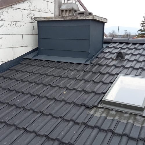 black roof planing 1